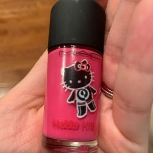 New in box pink MAC hello kitty nail polish